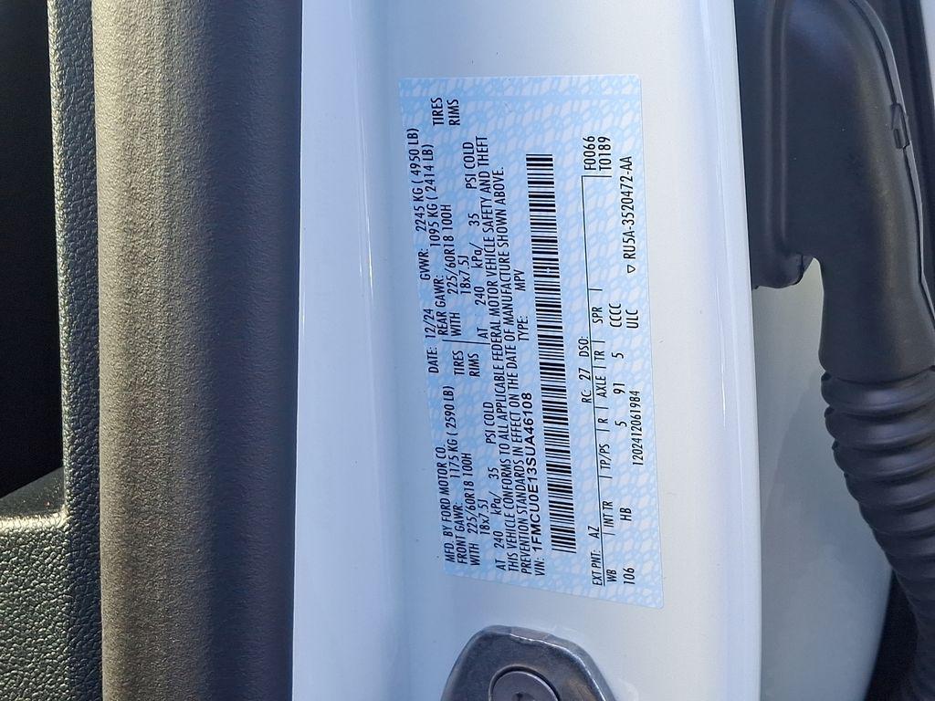 new 2025 Ford Escape PHEV car, priced at $31,500