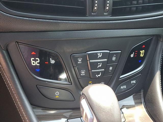 used 2020 Buick Envision car, priced at $20,000