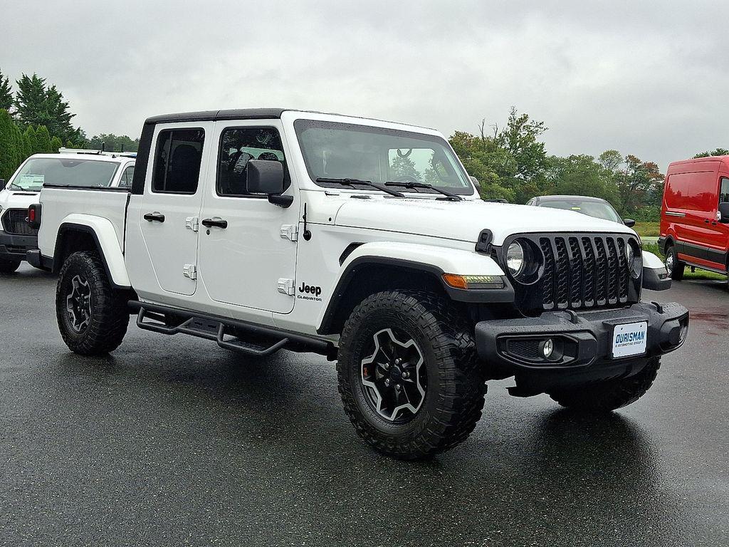 used 2022 Jeep Gladiator car, priced at $30,500
