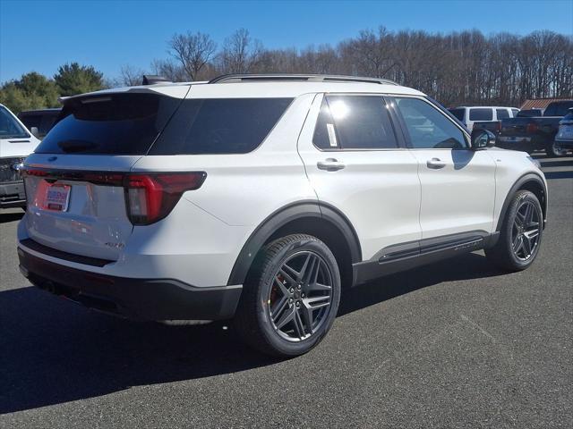 new 2025 Ford Explorer car, priced at $51,555