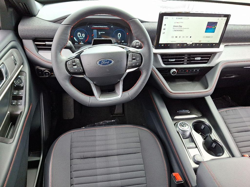 new 2025 Ford Explorer car, priced at $45,000