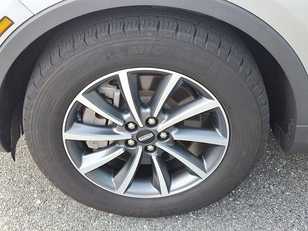 used 2022 Lincoln Nautilus car, priced at $31,500