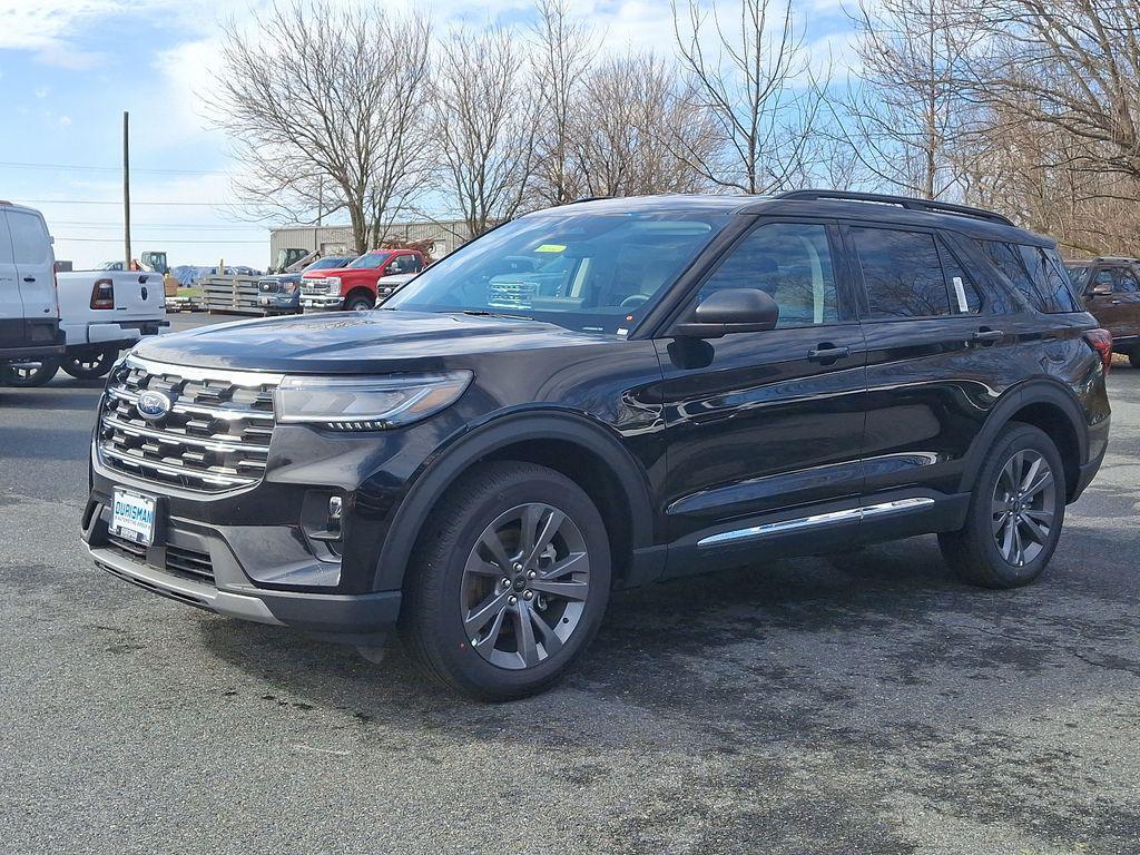 new 2025 Ford Explorer car, priced at $42,000