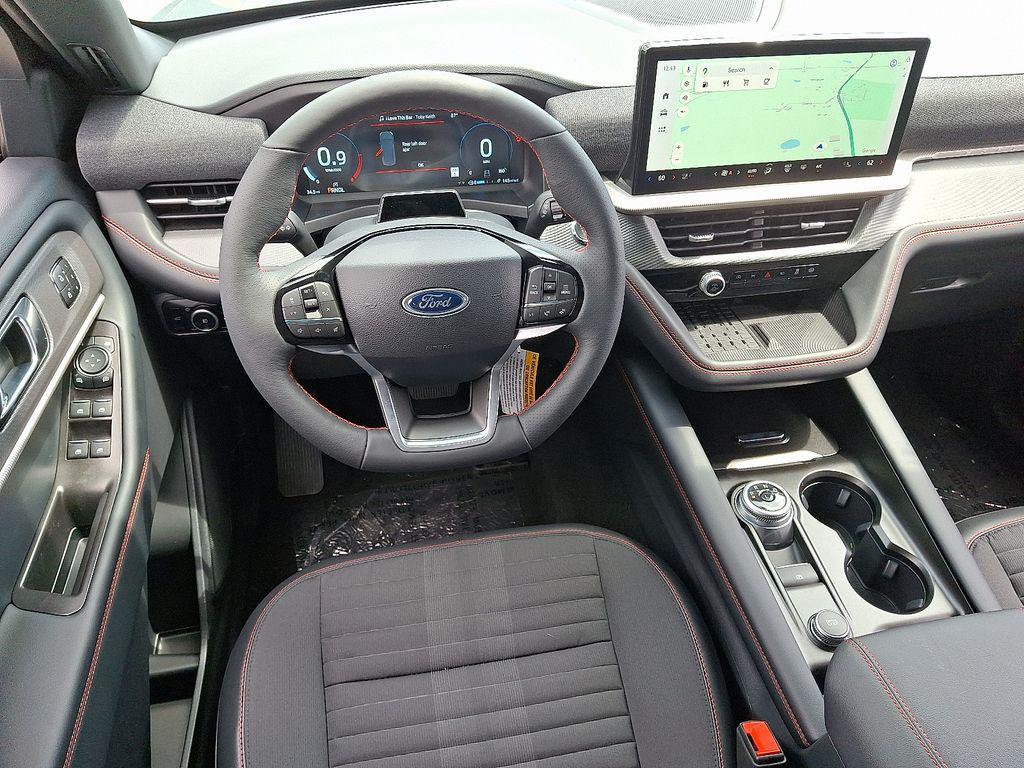 new 2025 Ford Explorer car, priced at $48,500