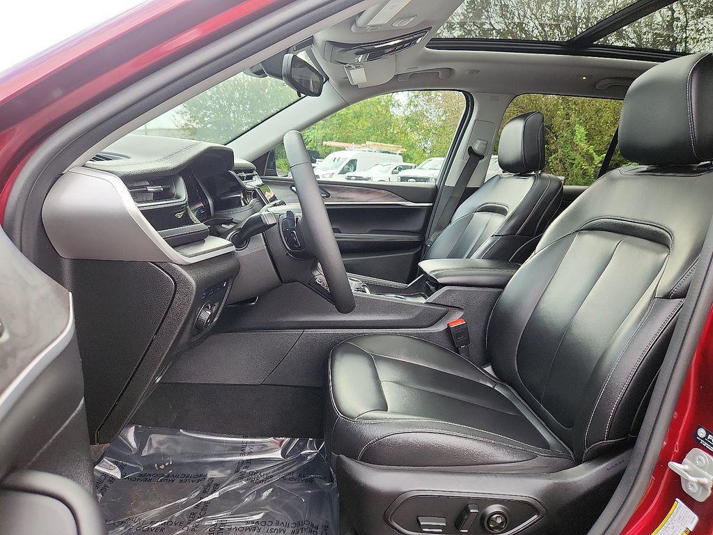 used 2023 Jeep Grand Cherokee 4xe car, priced at $26,500