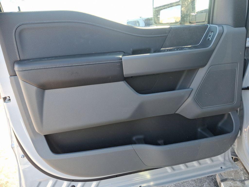 new 2025 Ford F-150 car, priced at $57,000