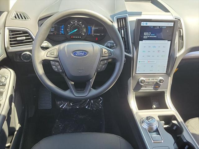 new 2024 Ford Edge car, priced at $39,998