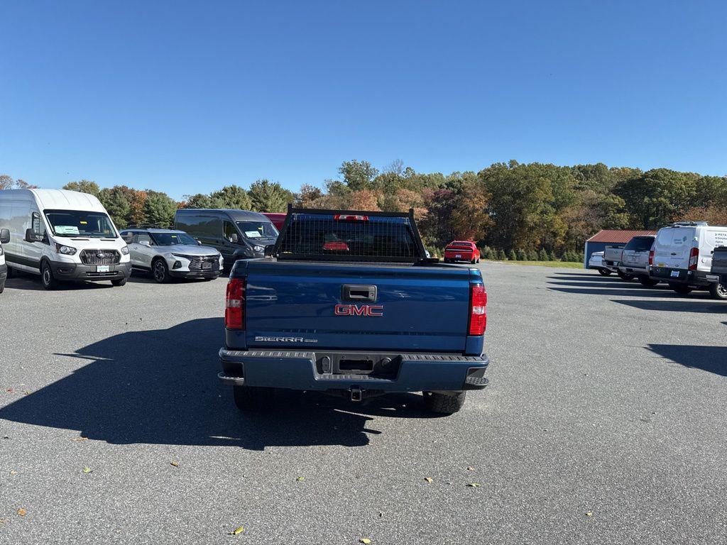 used 2019 GMC Sierra 1500 car, priced at $24,000