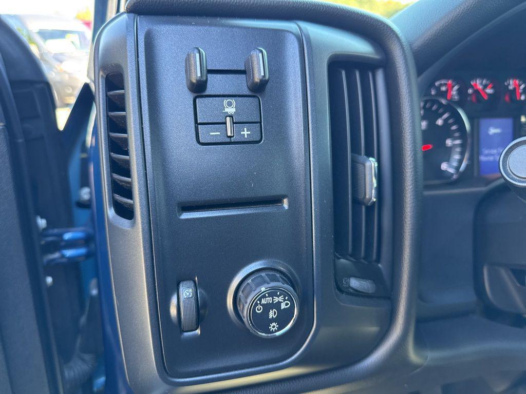 used 2019 GMC Sierra 1500 car, priced at $24,000