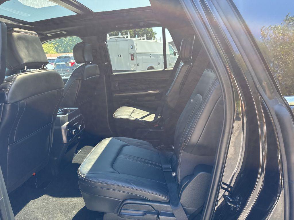 used 2024 Ford Expedition Max car, priced at $72,000