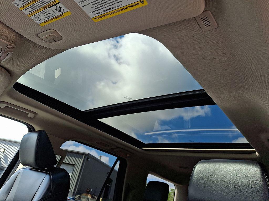 used 2022 Ford Expedition car, priced at $44,000