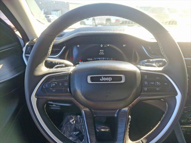 used 2023 Jeep Grand Cherokee car, priced at $34,800