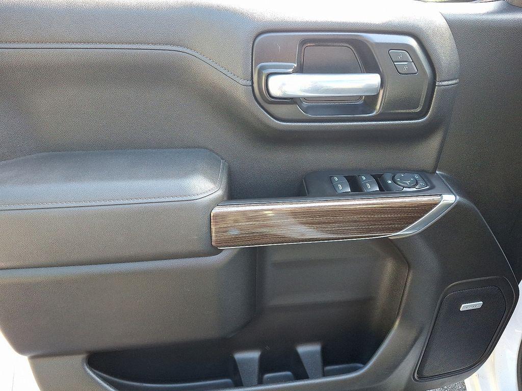 used 2021 Chevrolet Silverado 1500 car, priced at $39,000