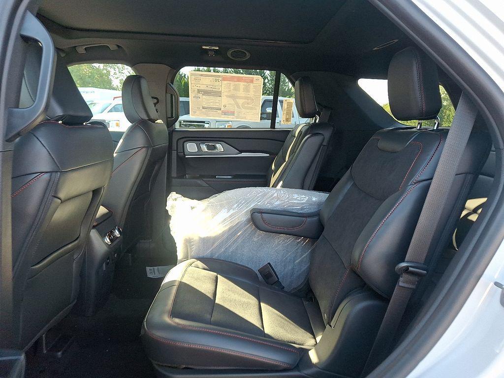 new 2025 Ford Explorer car, priced at $62,430