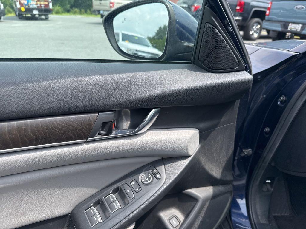 used 2018 Honda Accord car, priced at $18,500