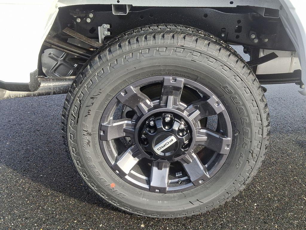 new 2025 Ford F-250 car, priced at $55,500