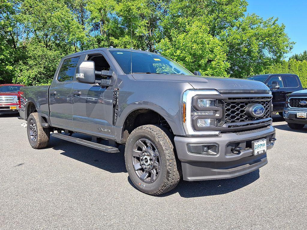new 2025 Ford F-250 car, priced at $67,000
