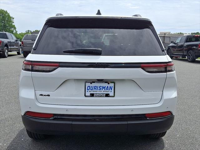 used 2024 Jeep Grand Cherokee car, priced at $33,500