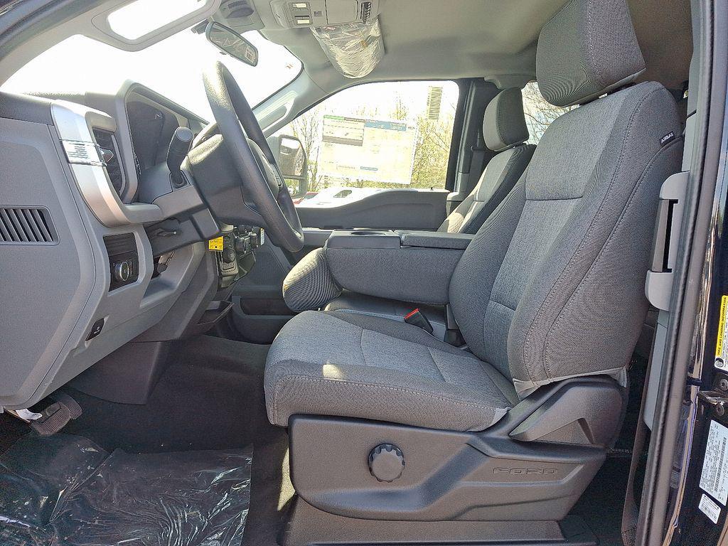 new 2025 Ford F-350 car, priced at $56,500