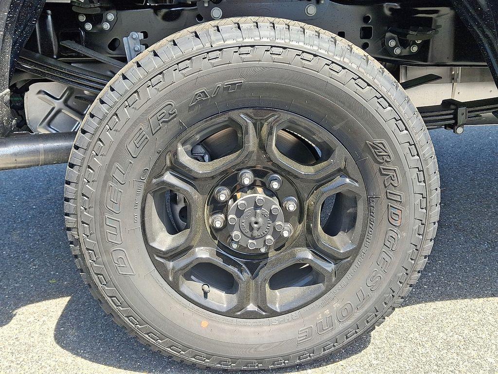 new 2025 Ford F-350 car, priced at $56,500