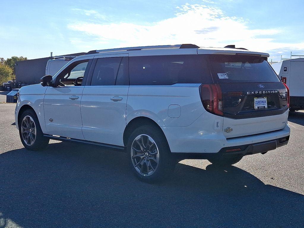 new 2025 Ford Expedition Max car, priced at $90,590