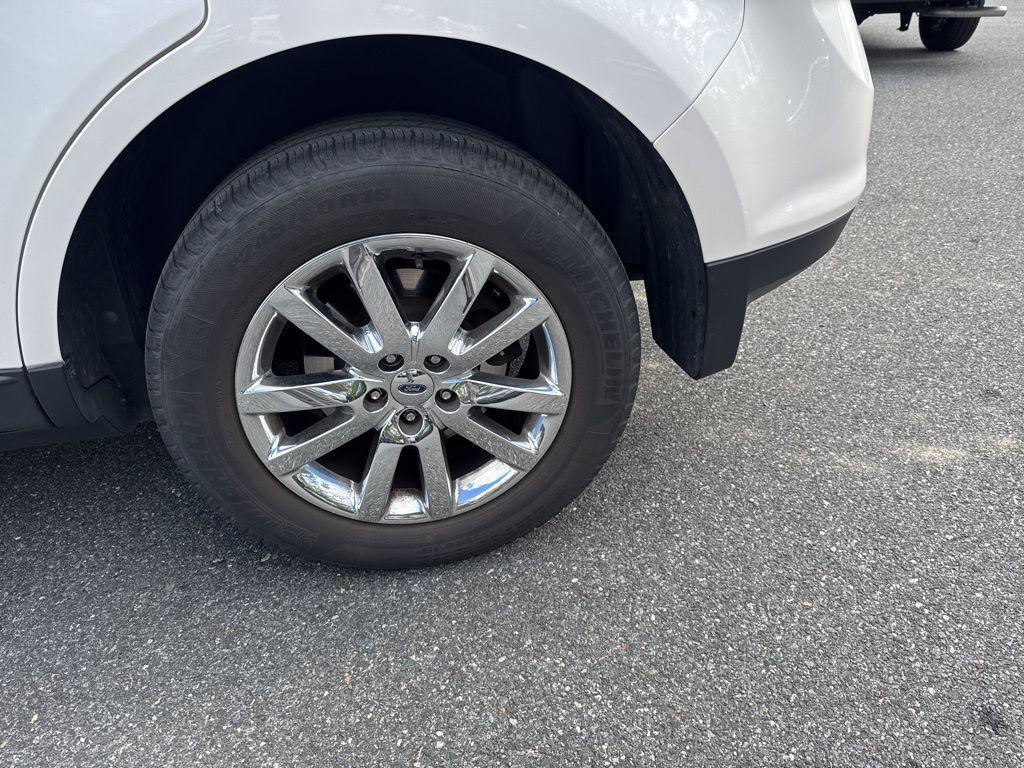 used 2014 Ford Edge car, priced at $12,000