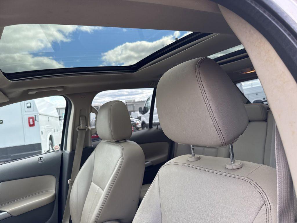 used 2014 Ford Edge car, priced at $12,000