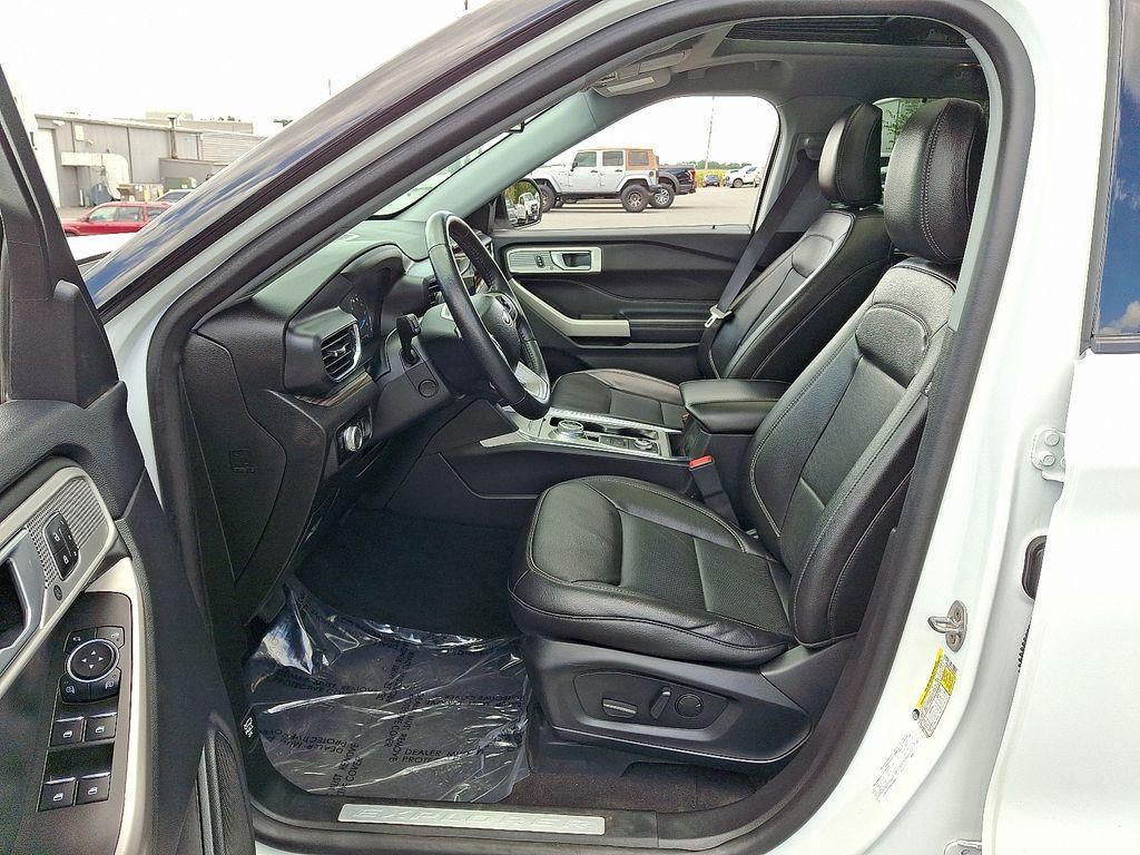 used 2023 Ford Explorer car, priced at $31,500