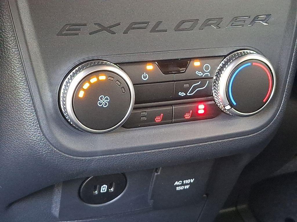 new 2025 Ford Explorer car, priced at $49,850