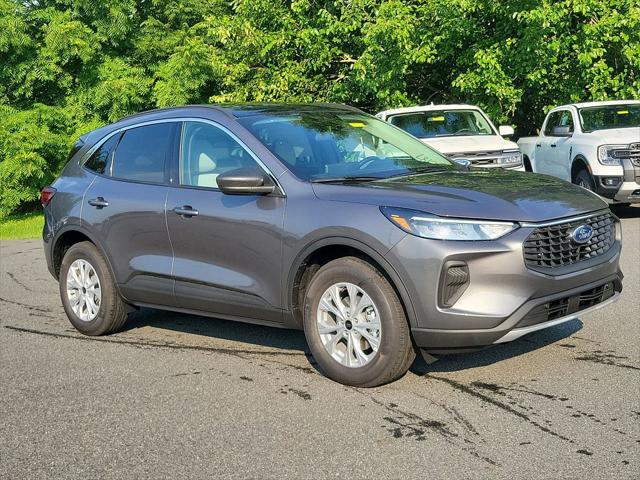new 2024 Ford Escape car, priced at $30,000
