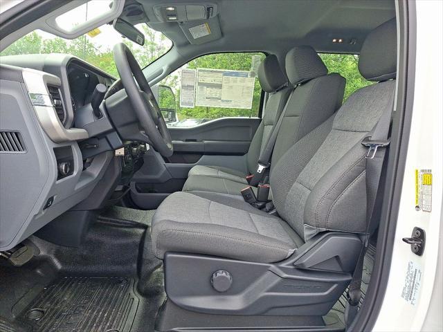 new 2025 Ford F-250 car, priced at $62,500