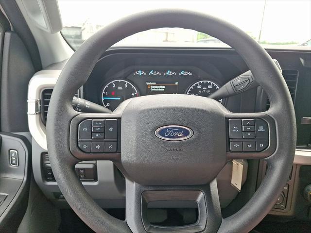 new 2025 Ford F-250 car, priced at $62,500