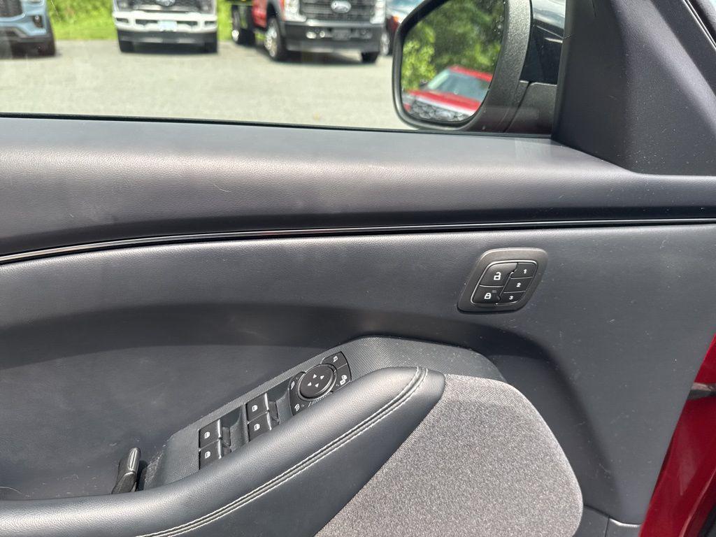 used 2021 Ford Mustang Mach-E car, priced at $27,000