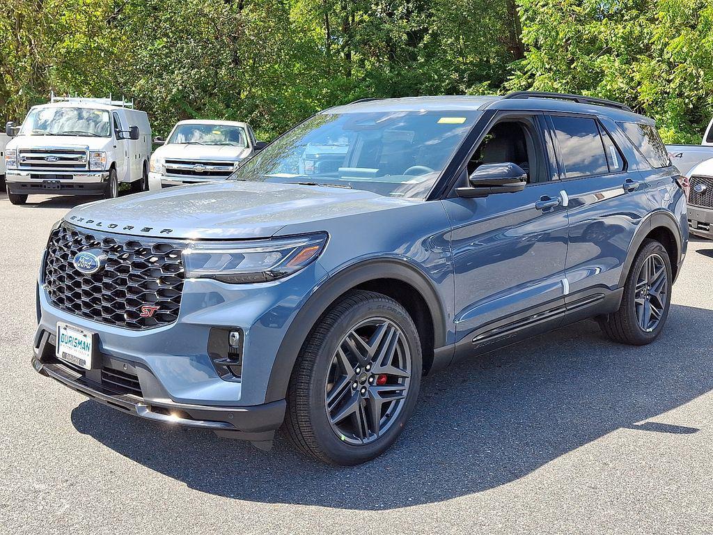 new 2025 Ford Explorer car, priced at $55,500