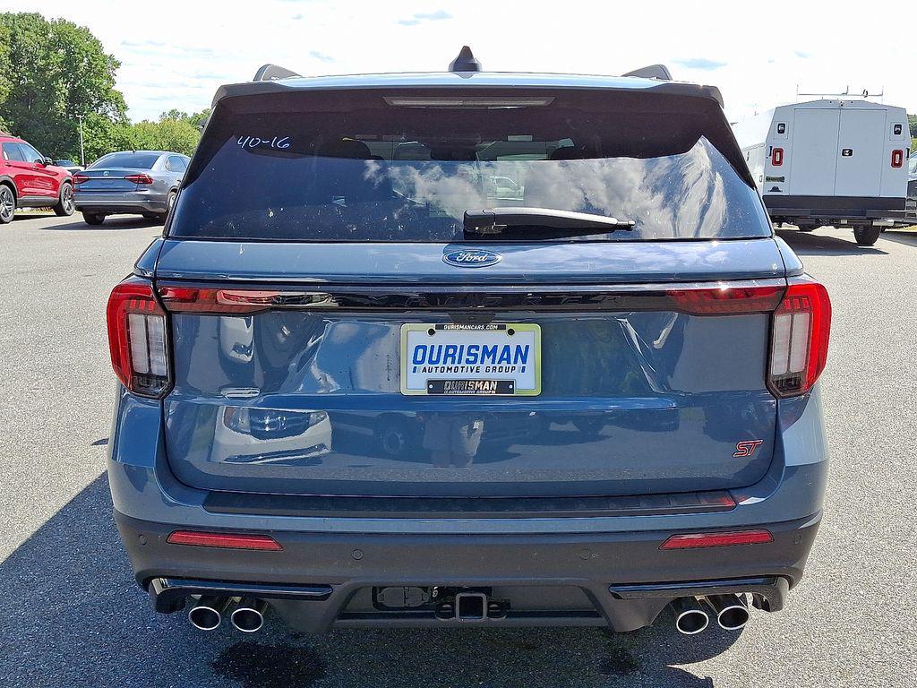 new 2025 Ford Explorer car, priced at $55,500