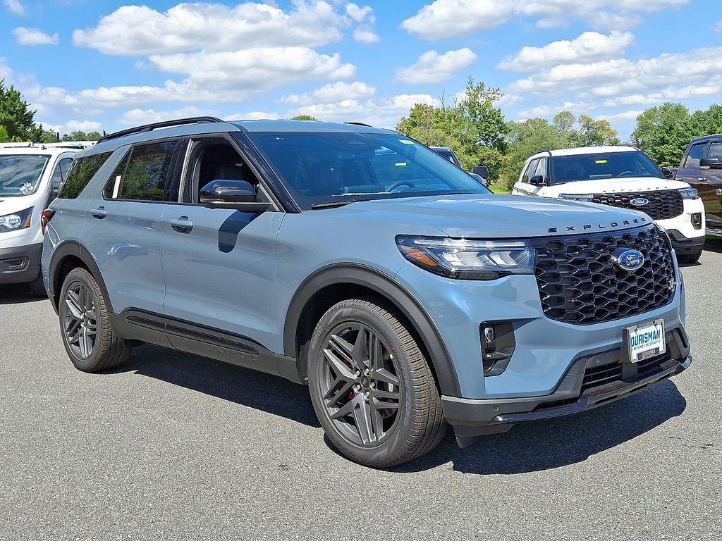new 2025 Ford Explorer car, priced at $55,500