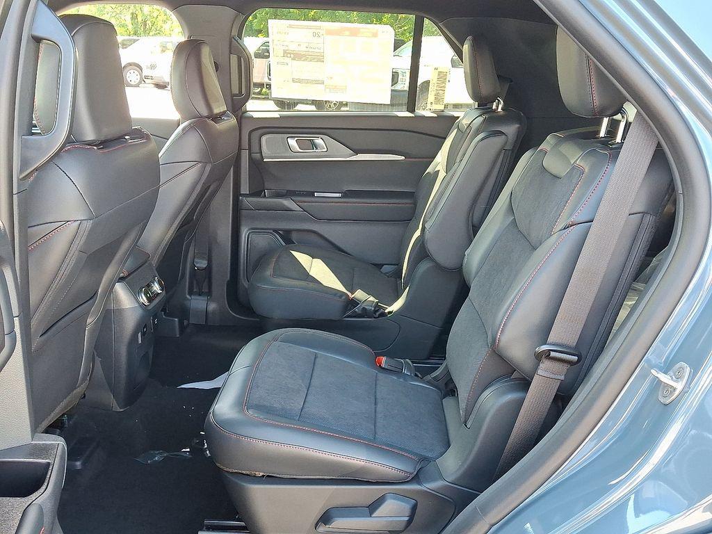 new 2025 Ford Explorer car, priced at $55,500