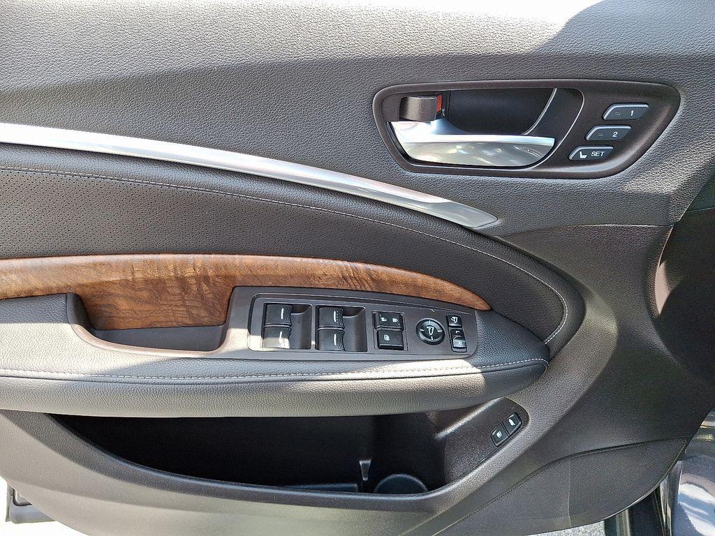 used 2020 Acura MDX car, priced at $22,500