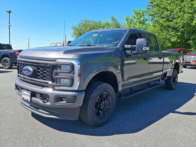 new 2025 Ford F-250 car, priced at $65,000