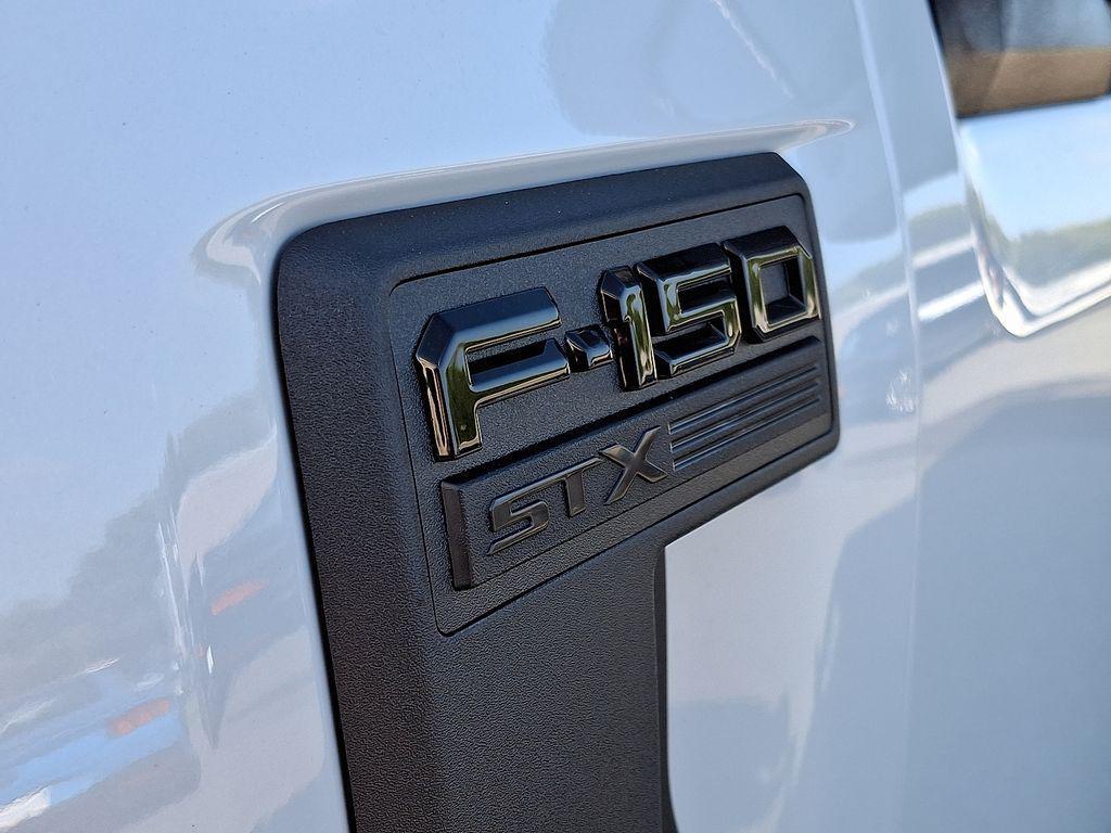 new 2025 Ford F-150 car, priced at $50,250