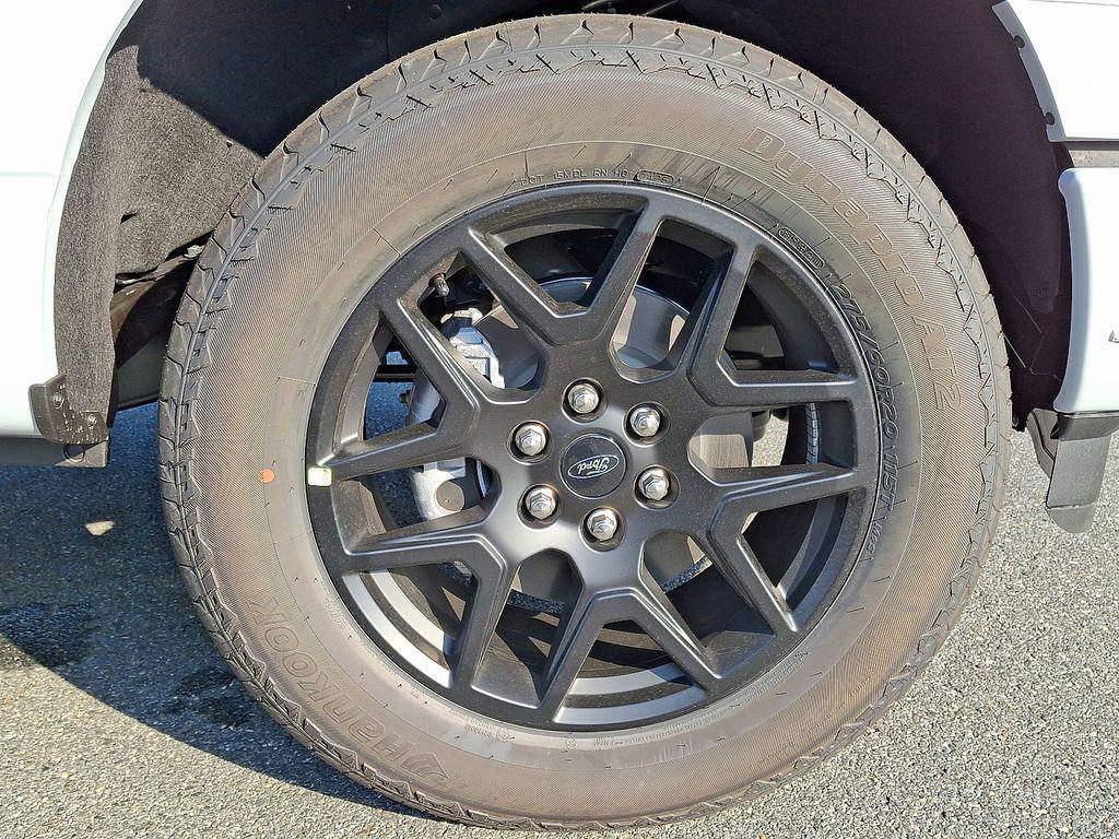 new 2025 Ford F-150 car, priced at $50,250