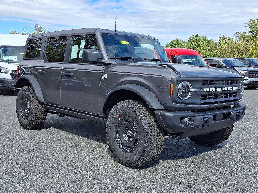 new 2025 Ford Bronco car, priced at $53,250