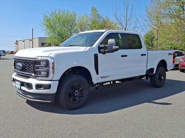 new 2025 Ford F-350 car, priced at $71,500