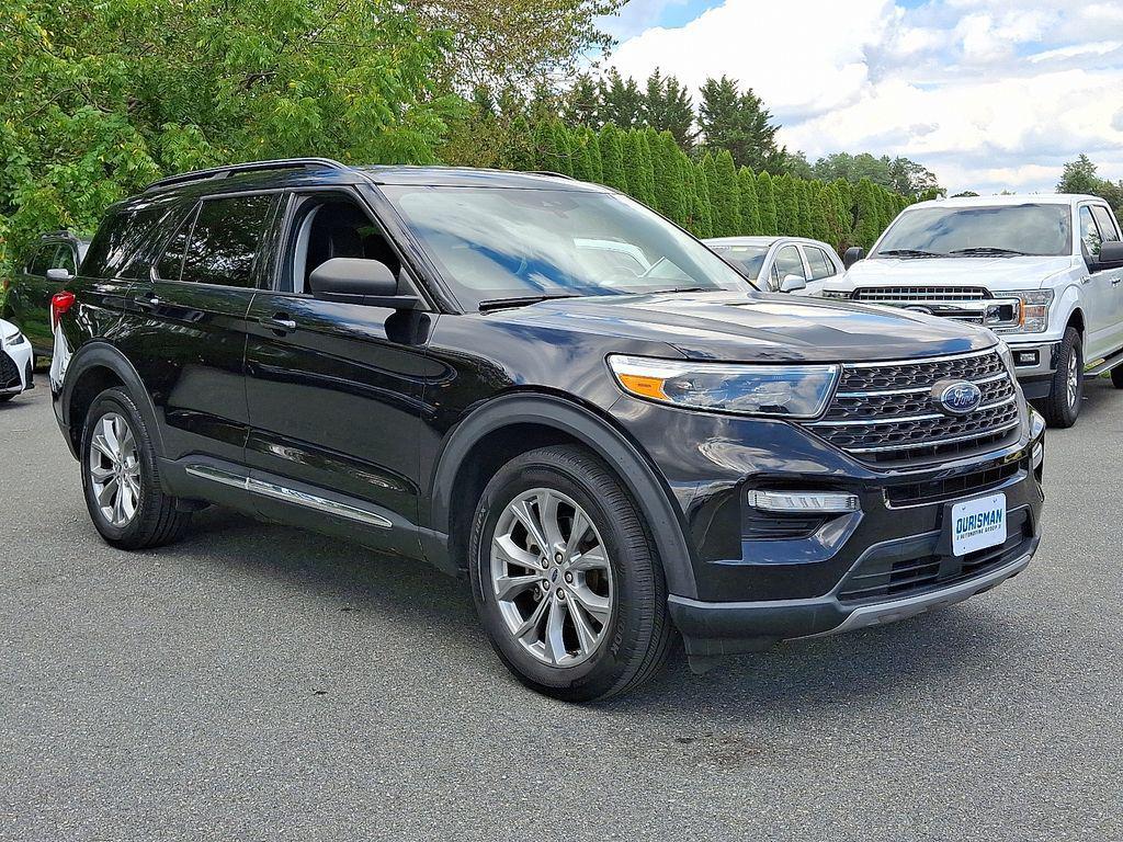 used 2022 Ford Explorer car, priced at $28,000