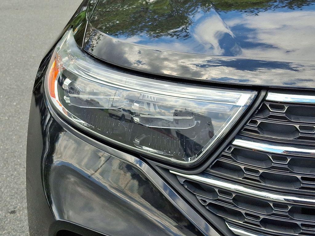 used 2022 Ford Explorer car, priced at $28,000