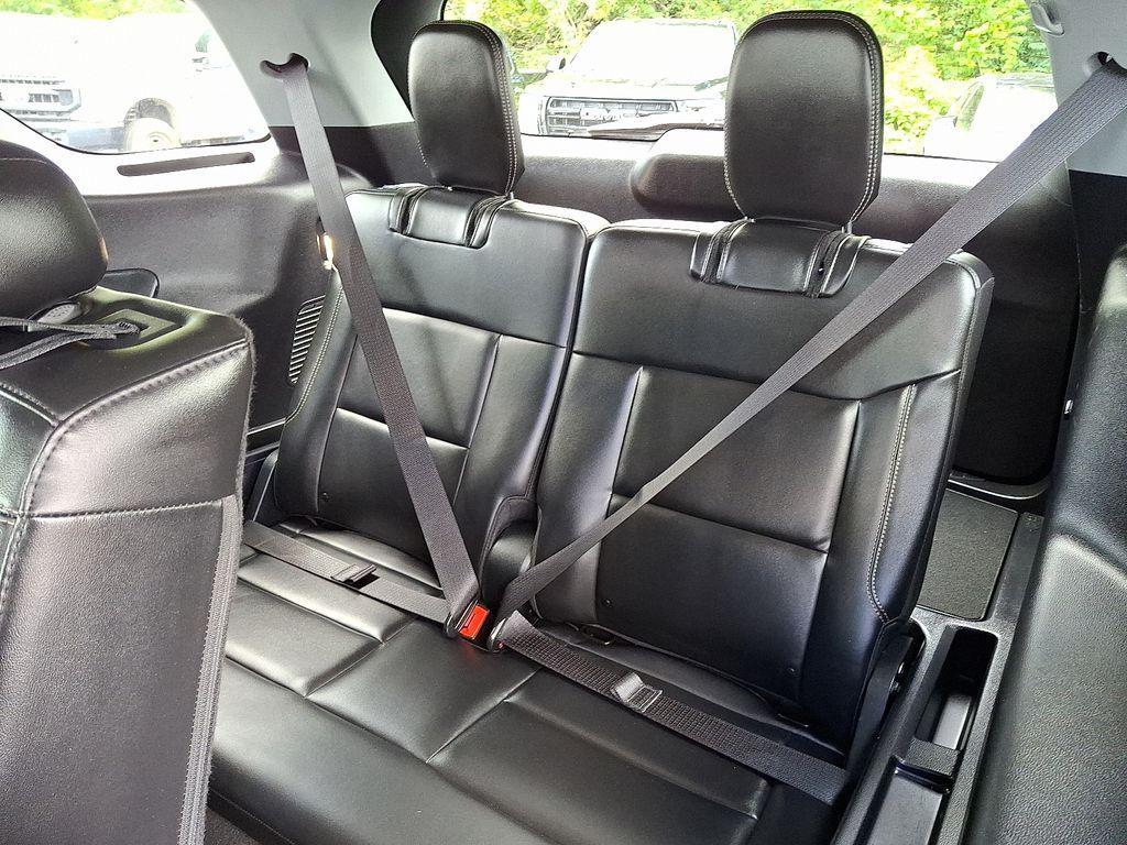 used 2022 Ford Explorer car, priced at $28,000