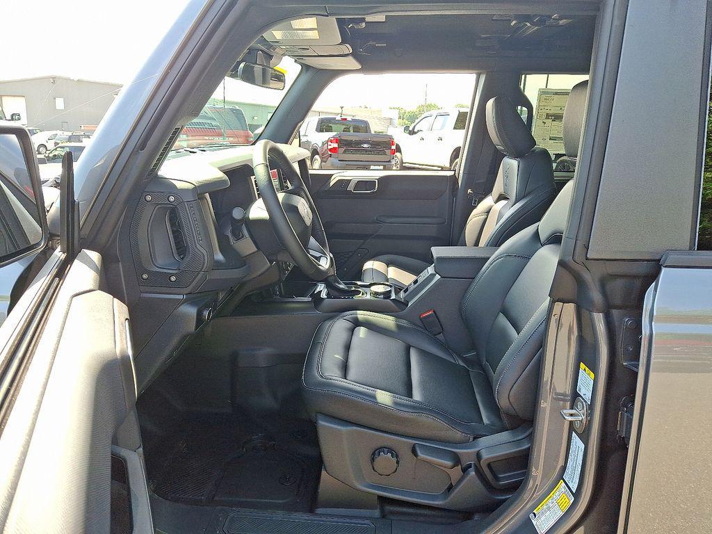 new 2025 Ford Bronco car, priced at $46,000