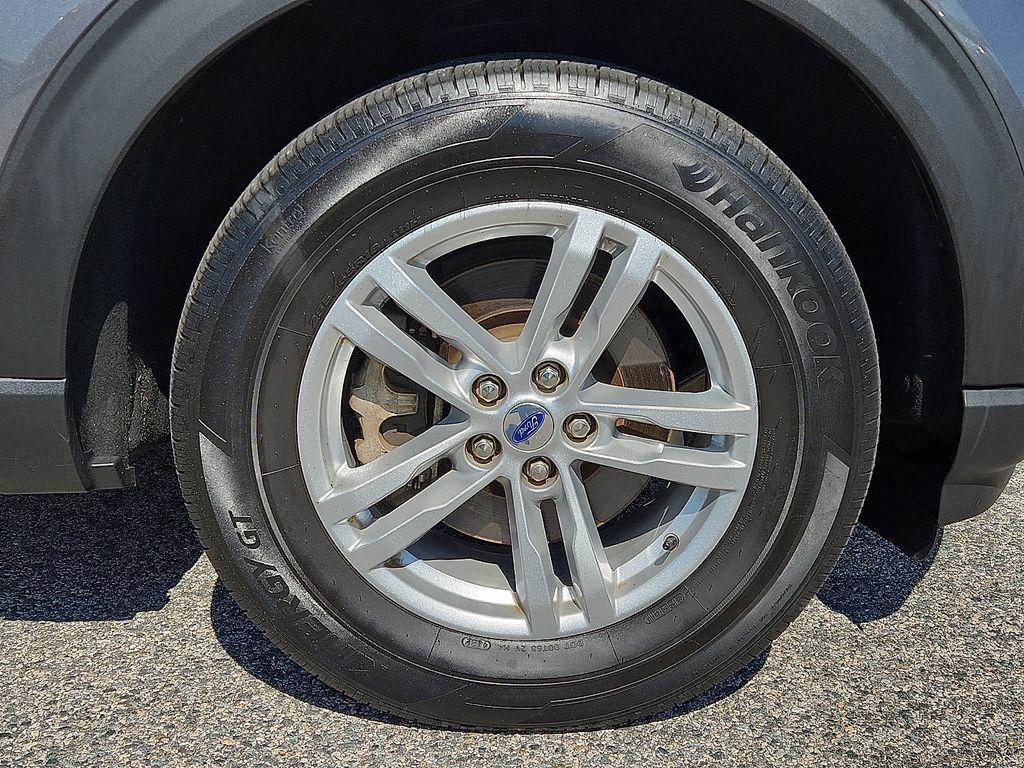 used 2023 Ford Explorer car, priced at $32,000
