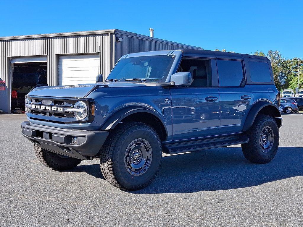 new 2025 Ford Bronco car, priced at $55,000