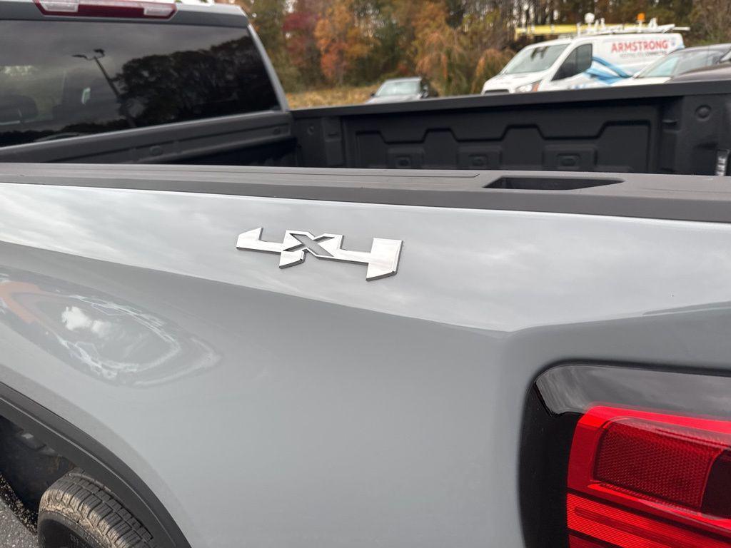 used 2025 GMC Sierra 1500 car, priced at $42,000